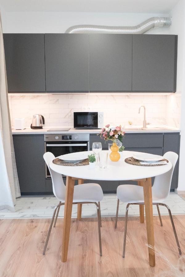 K110 Klapka Apartment Budapest Eksteriør billede