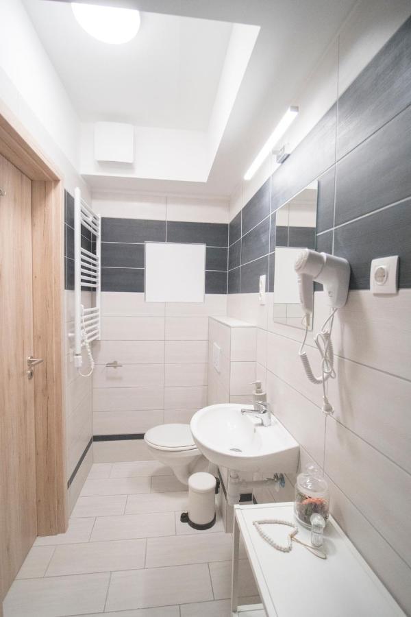 K110 Klapka Apartment Budapest Eksteriør billede